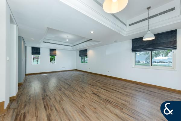 Modern Look | Corner Unit | Vacant Now
